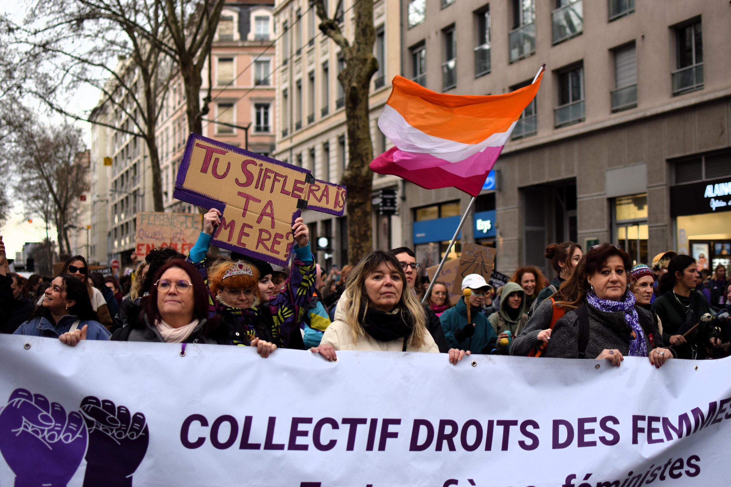 manifestation féministe Lyon